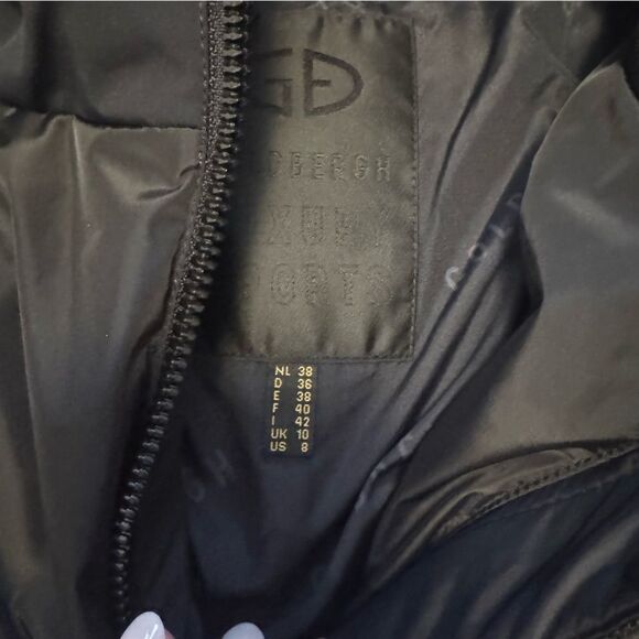 Goldbergh Lou Ski Jacket Black Waterproof Belted Down NWT US 8 (Runs Small) - Picture 8 of 13